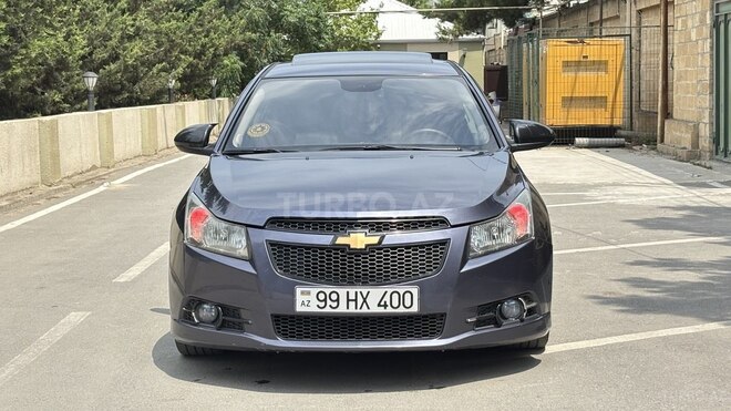 Chevrolet Cruze-1