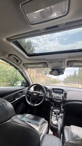 Chevrolet Cruze-15