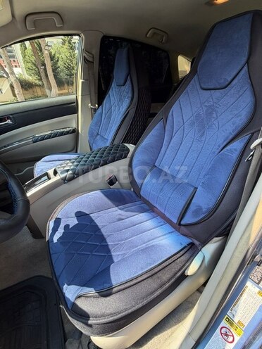 Toyota Prius-9