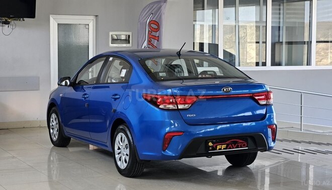 Kia Rio-8