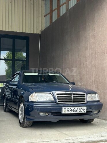 Mercedes C 220-1