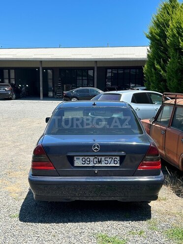 Mercedes C 220-6