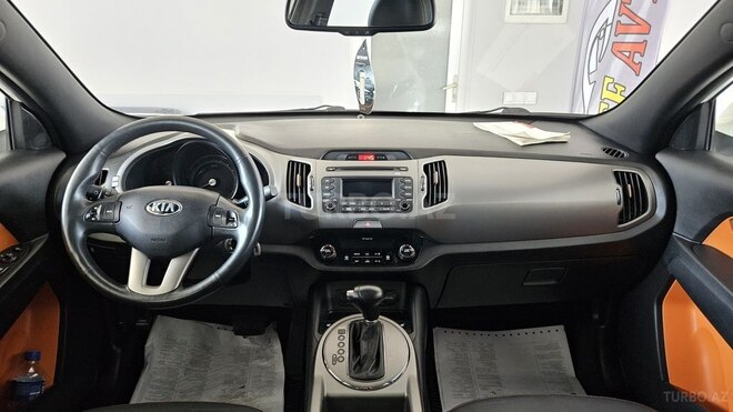 Kia Sportage-8