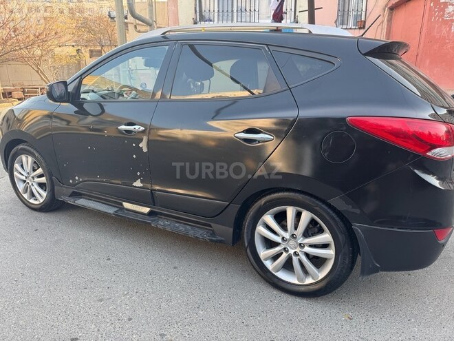 Hyundai ix35-4