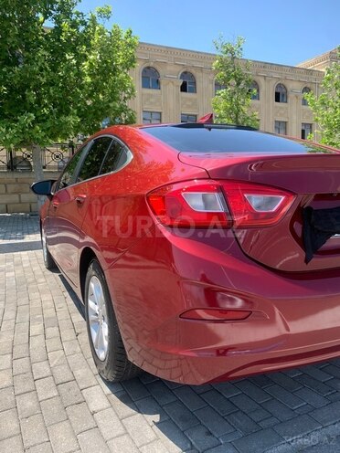 Chevrolet Cruze-6