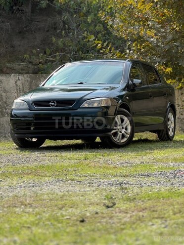 Opel Astra-1