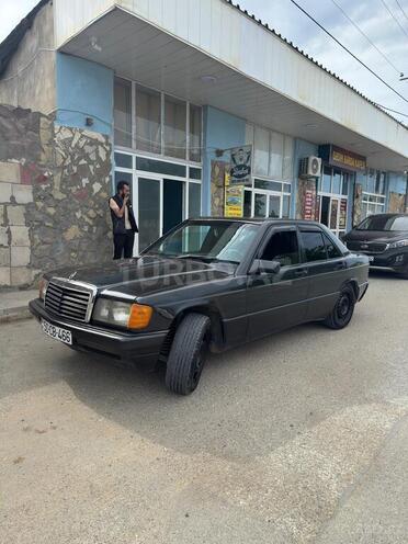Mercedes 190-3