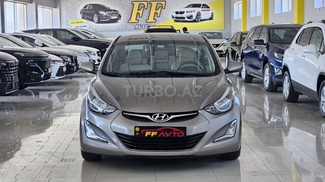 Hyundai Elantra-9