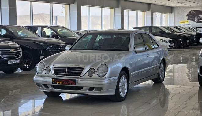 Mercedes E 240-9
