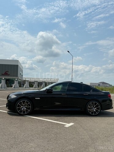 BMW 528-7