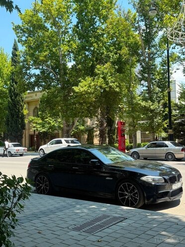 BMW 528-3