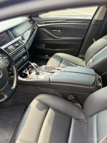 BMW 528-11