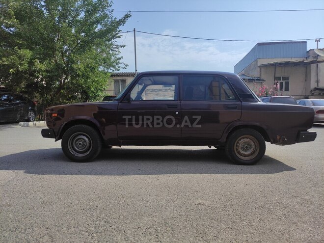 LADA (VAZ) 2107-8