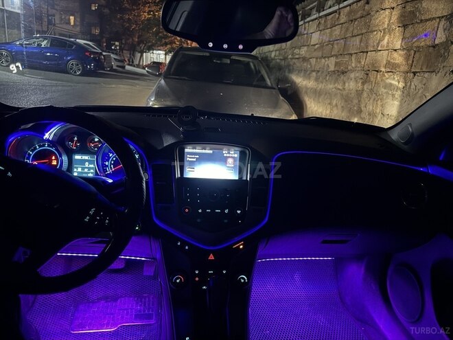 Chevrolet Cruze-3