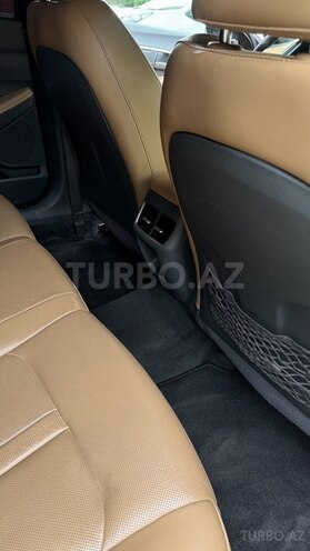 Hyundai Sonata-6
