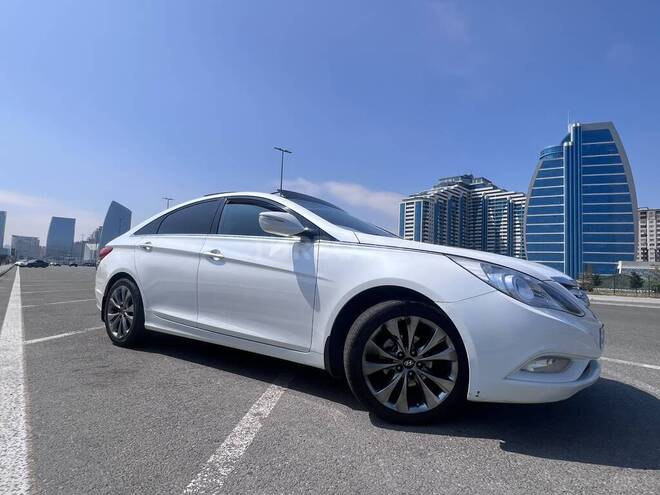 Hyundai Sonata-3