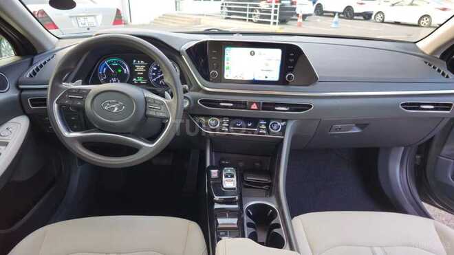Hyundai Sonata-3