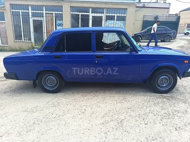 LADA (VAZ) 2107-8
