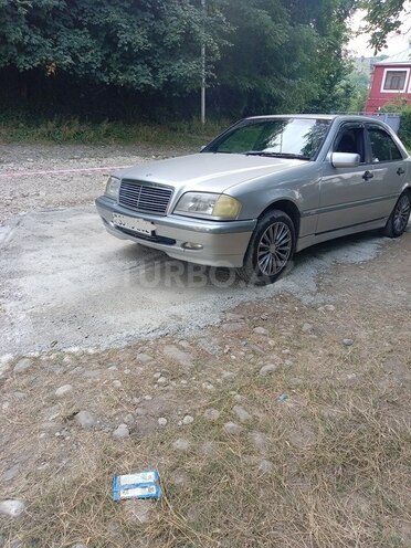 Mercedes C 220-4