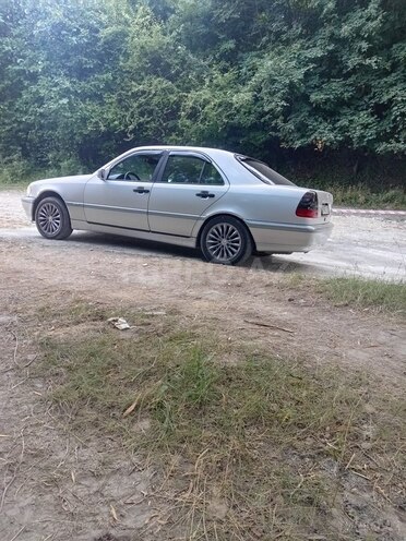 Mercedes C 220-5