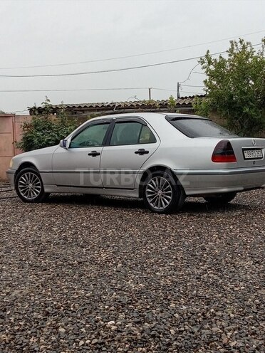 Mercedes C 220-7