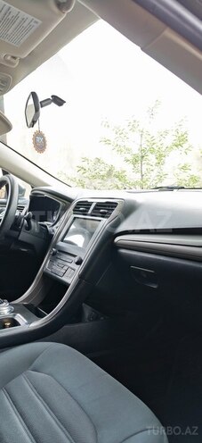 Ford Fusion (North America)-8