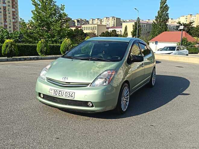 Toyota Prius-1