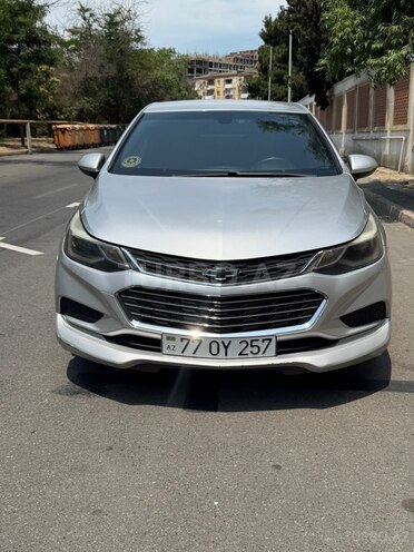 Chevrolet Cruze-1