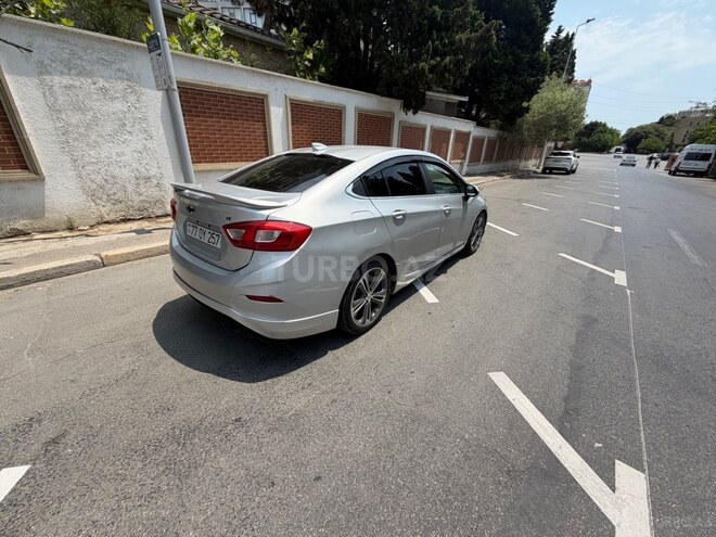 Chevrolet Cruze-5