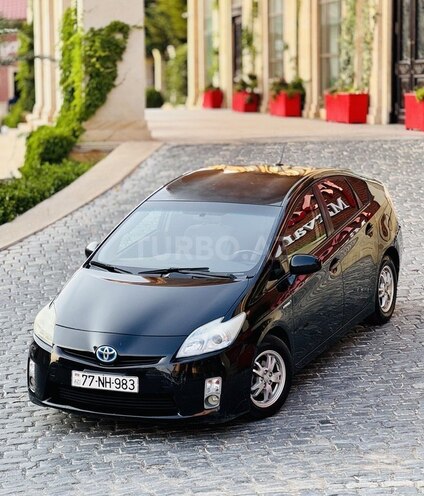 Toyota Prius-1
