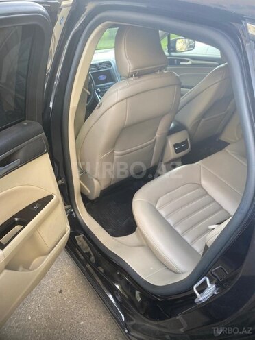 Ford Fusion (North America)-11