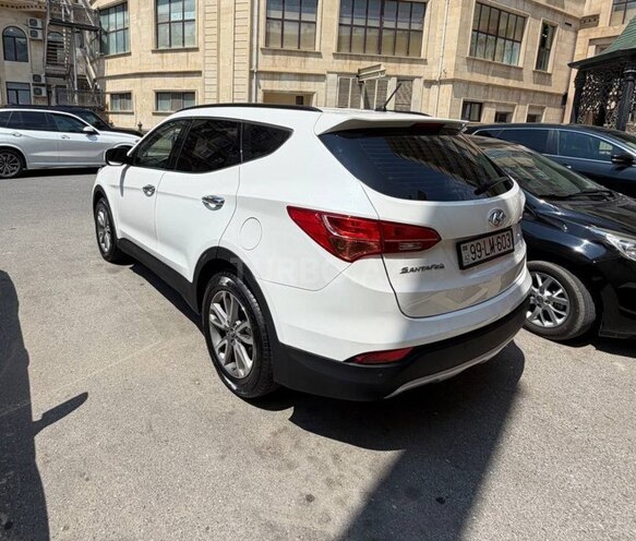 Hyundai Santa Fe-2