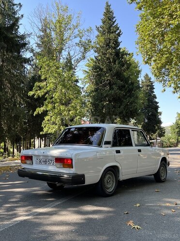 LADA (VAZ) 2107-5