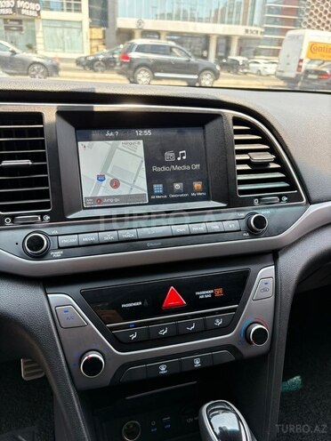 Hyundai Avante-20