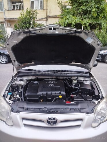 Toyota Corolla-10