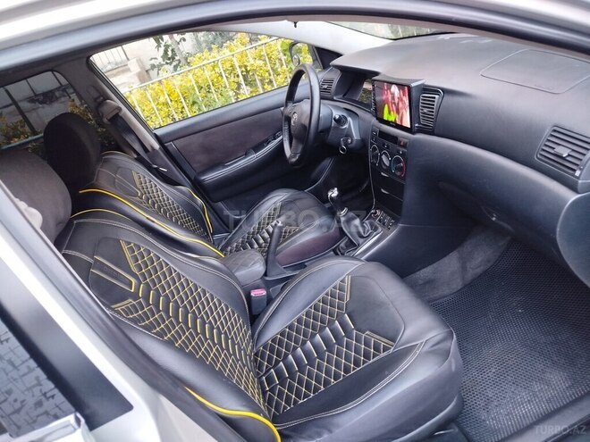 Toyota Corolla-13