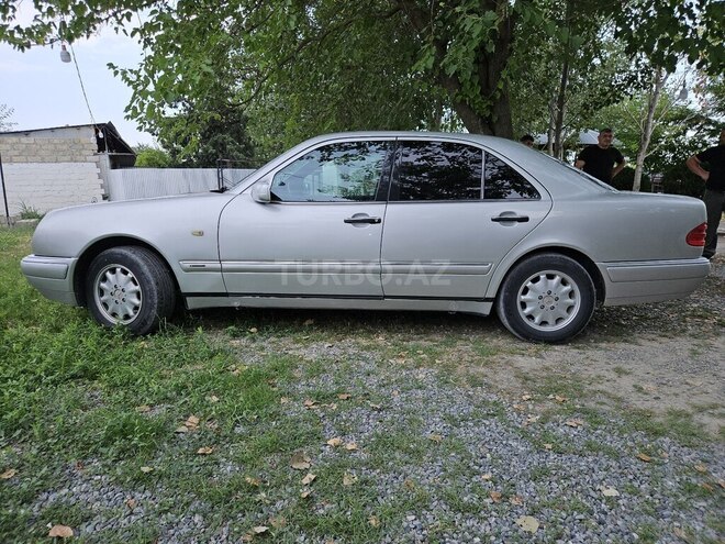 Mercedes E 230 1997, 389,000 km - 2.3 л - Göyçay