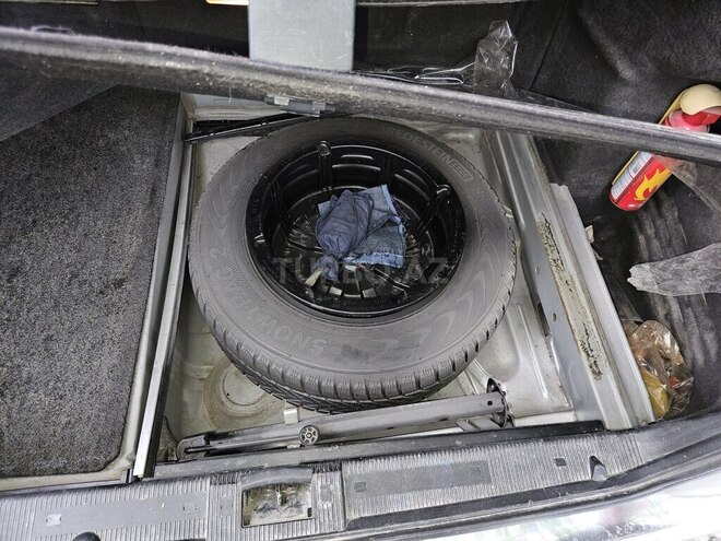 Mercedes E 230 1997, 389,000 km - 2.3 л - Göyçay