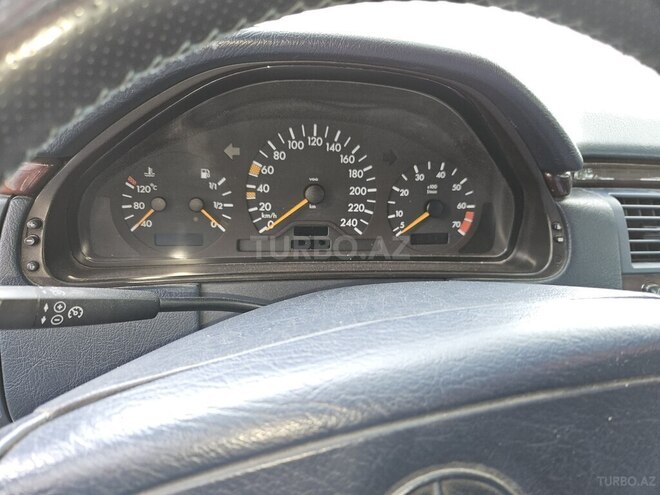 Mercedes E 230 1997, 389,000 km - 2.3 л - Göyçay