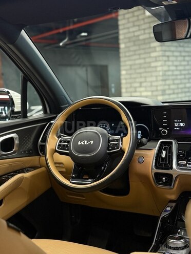 Kia Sorento-24