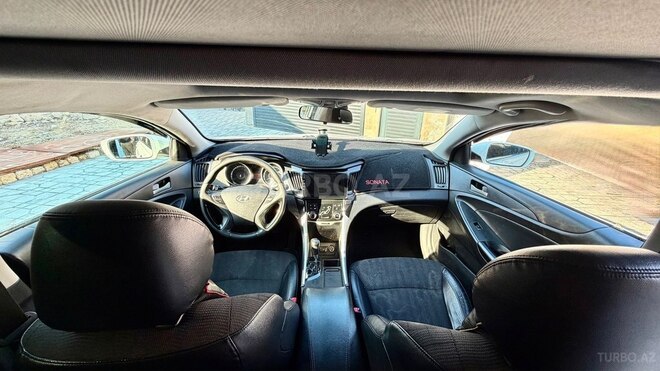 Hyundai Sonata-7