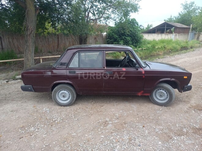 LADA (VAZ) 2107-5
