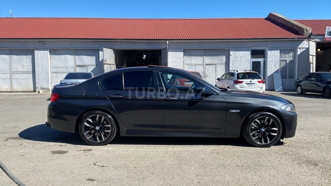 BMW 528-4