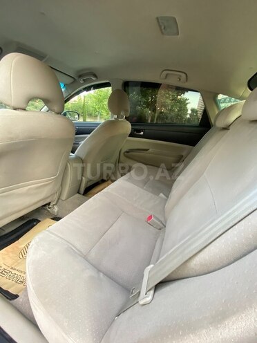 Toyota Prius-16
