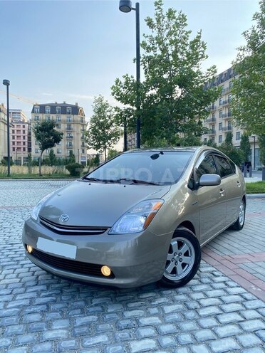 Toyota Prius-1