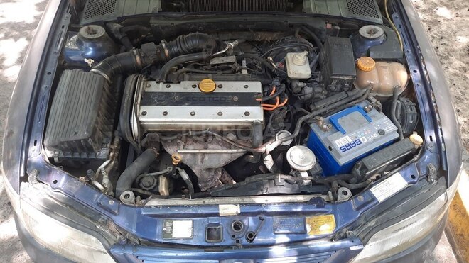 Opel Vectra-6