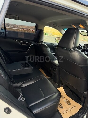 Toyota RAV4 2020, 163,298 km - 2.0 л - Şirvan
