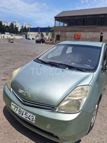 Toyota Prius-1