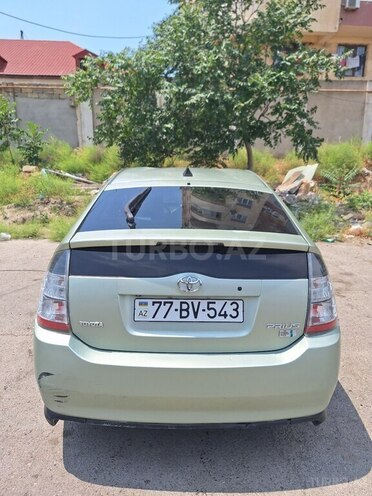 Toyota Prius-6