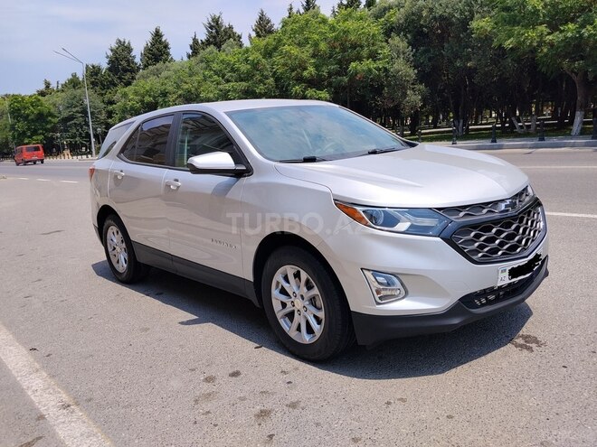 Chevrolet Equinox-4